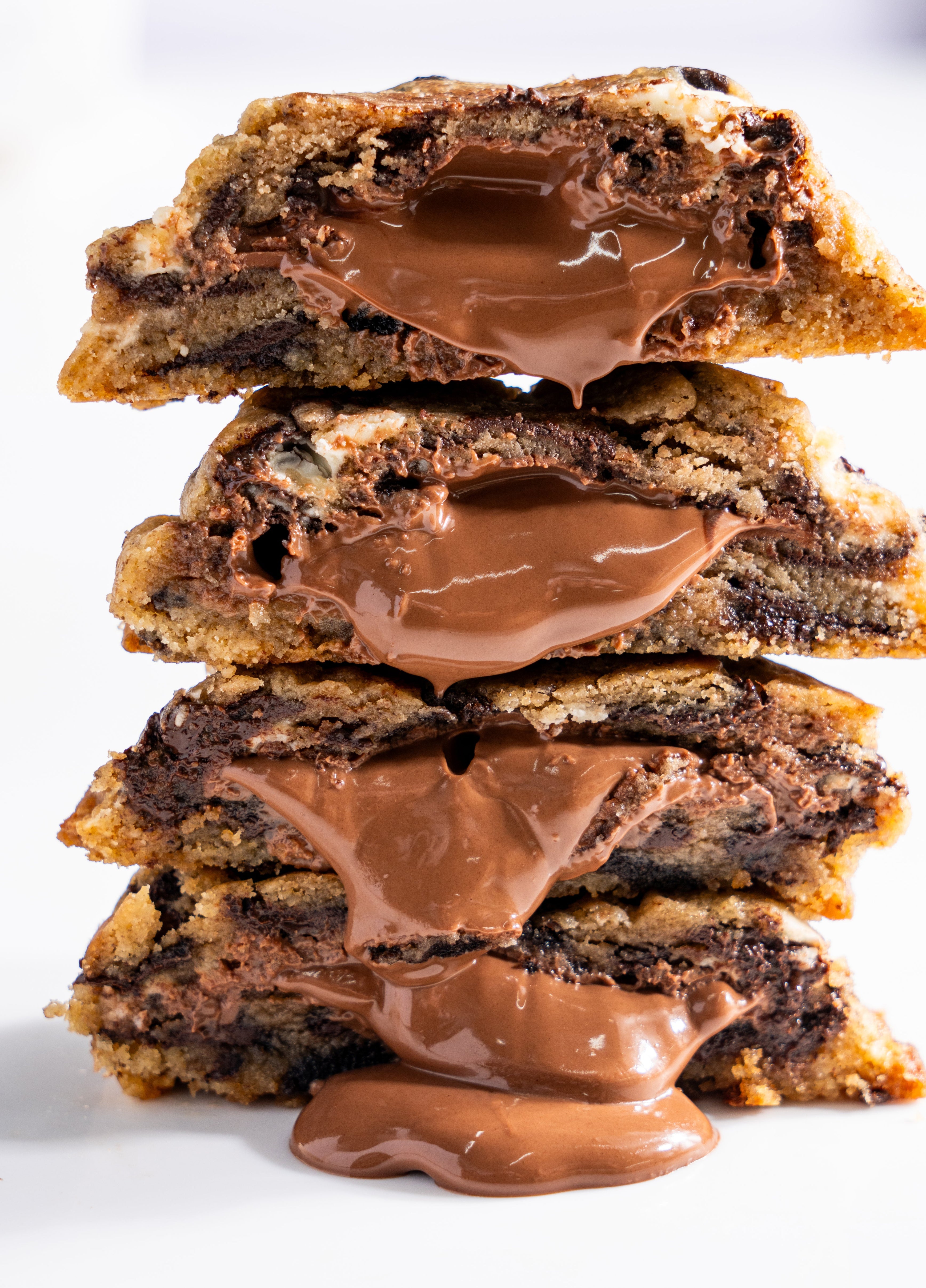Oreo-Milk Chocolate Chip Cookie